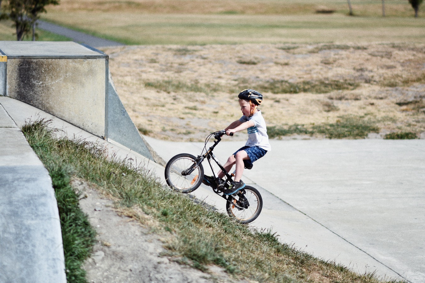mountain bike kids struggle