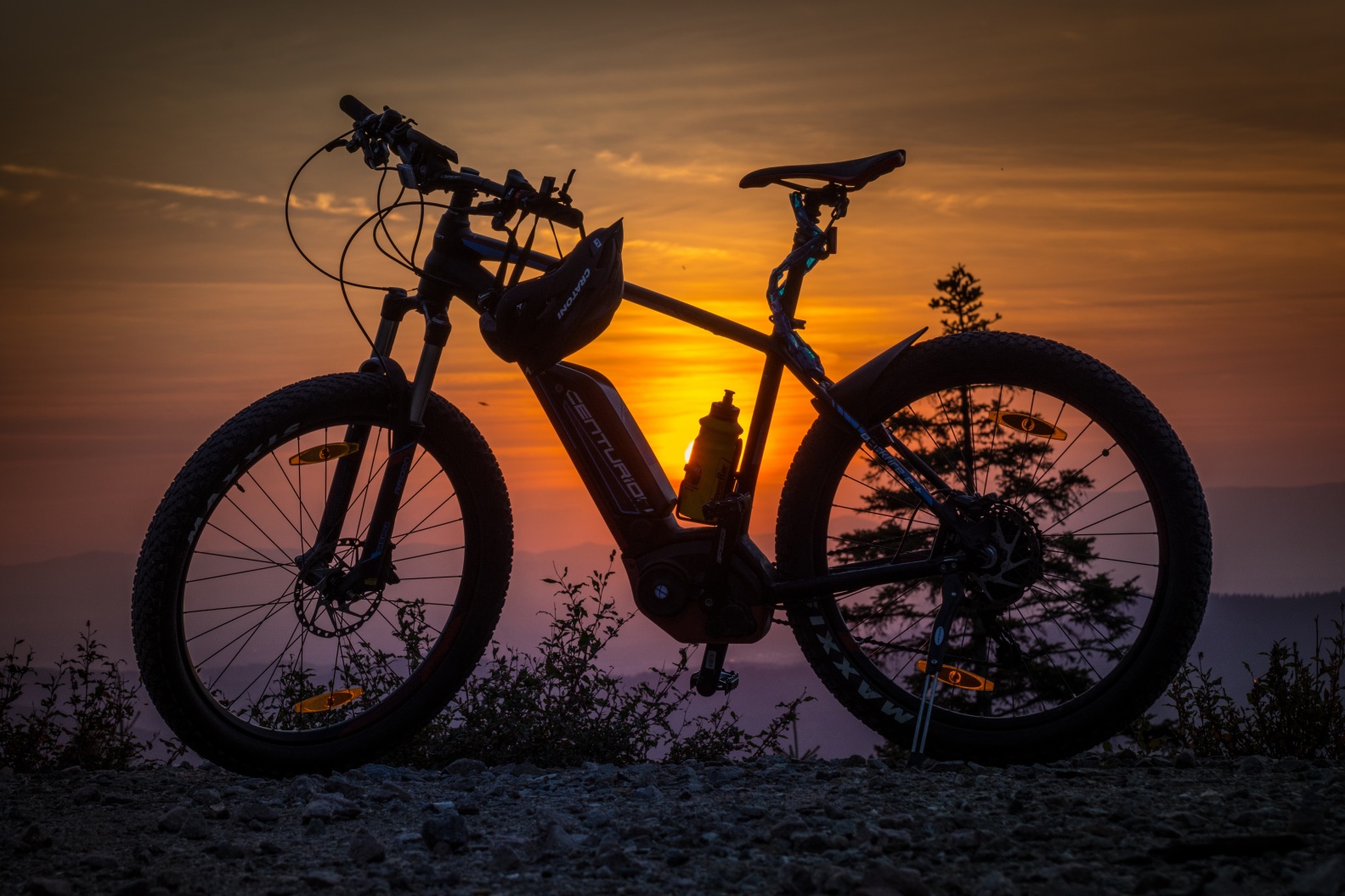 electric mountain bike